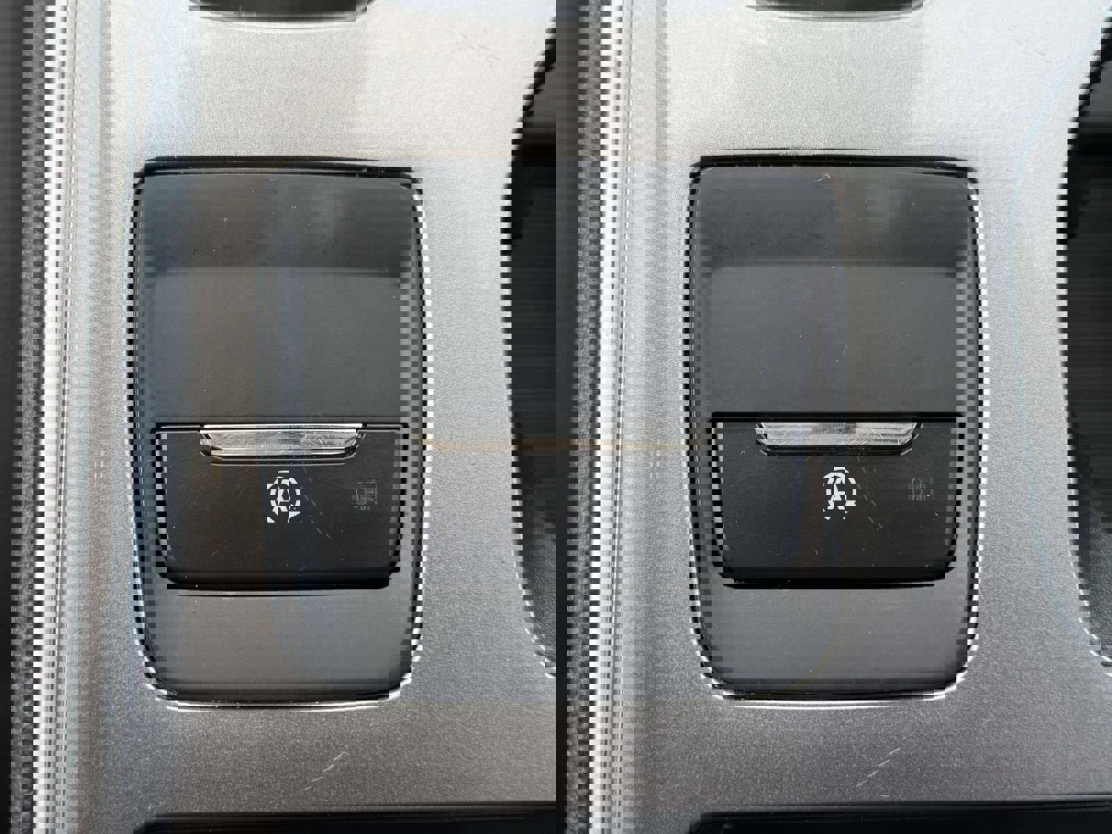 Used 2024 Ford Edge SEL image 19