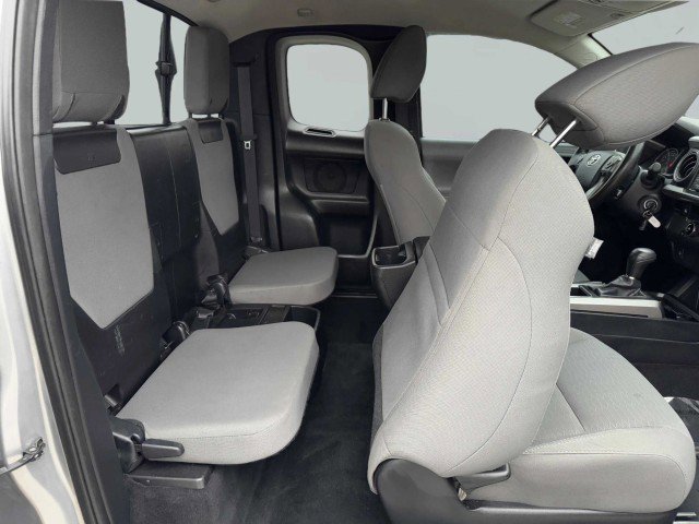 Used 2017 Toyota Tacoma SR5 image 45