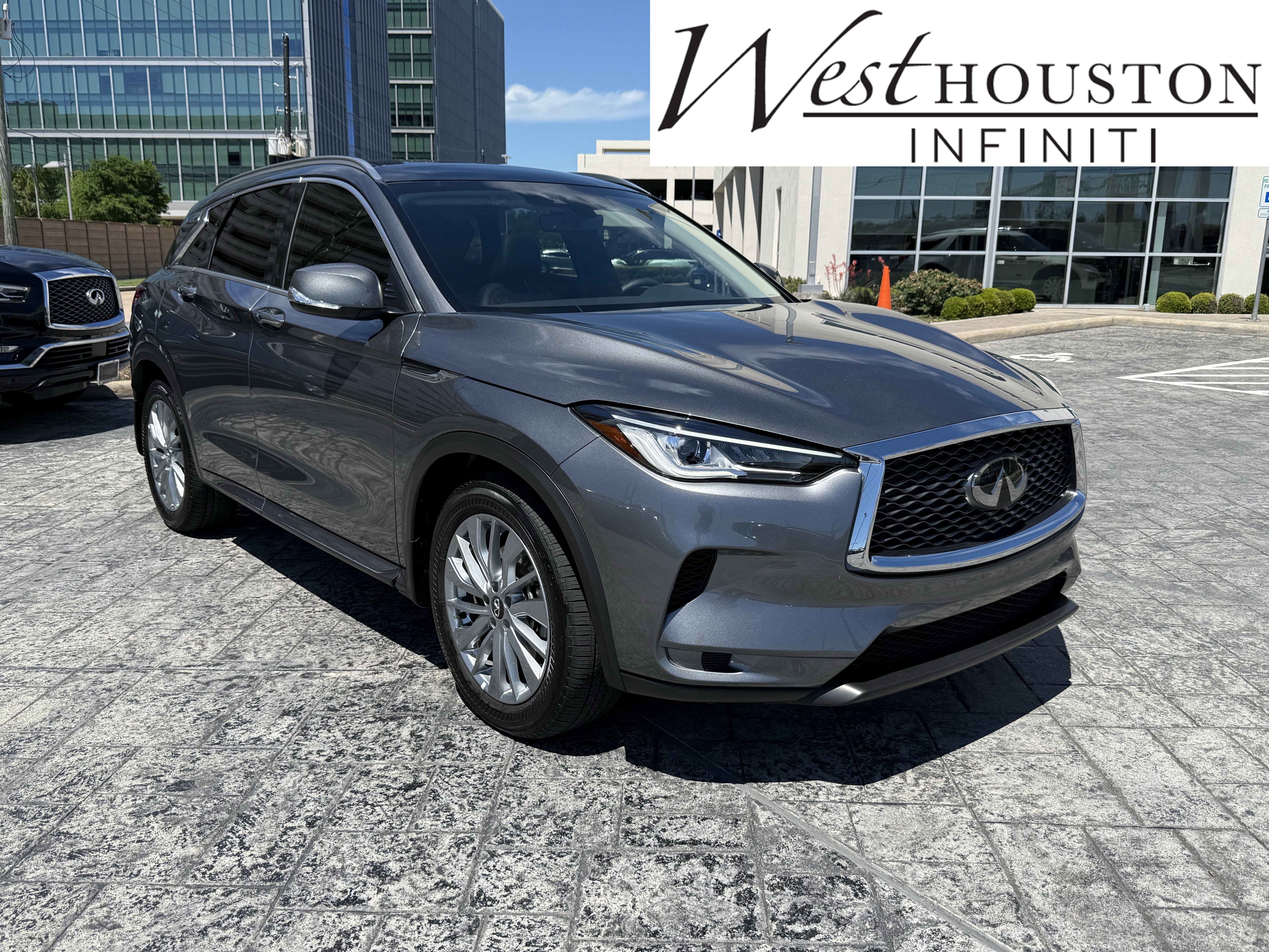 Certified 2025 INFINITI QX50 Luxe image 1