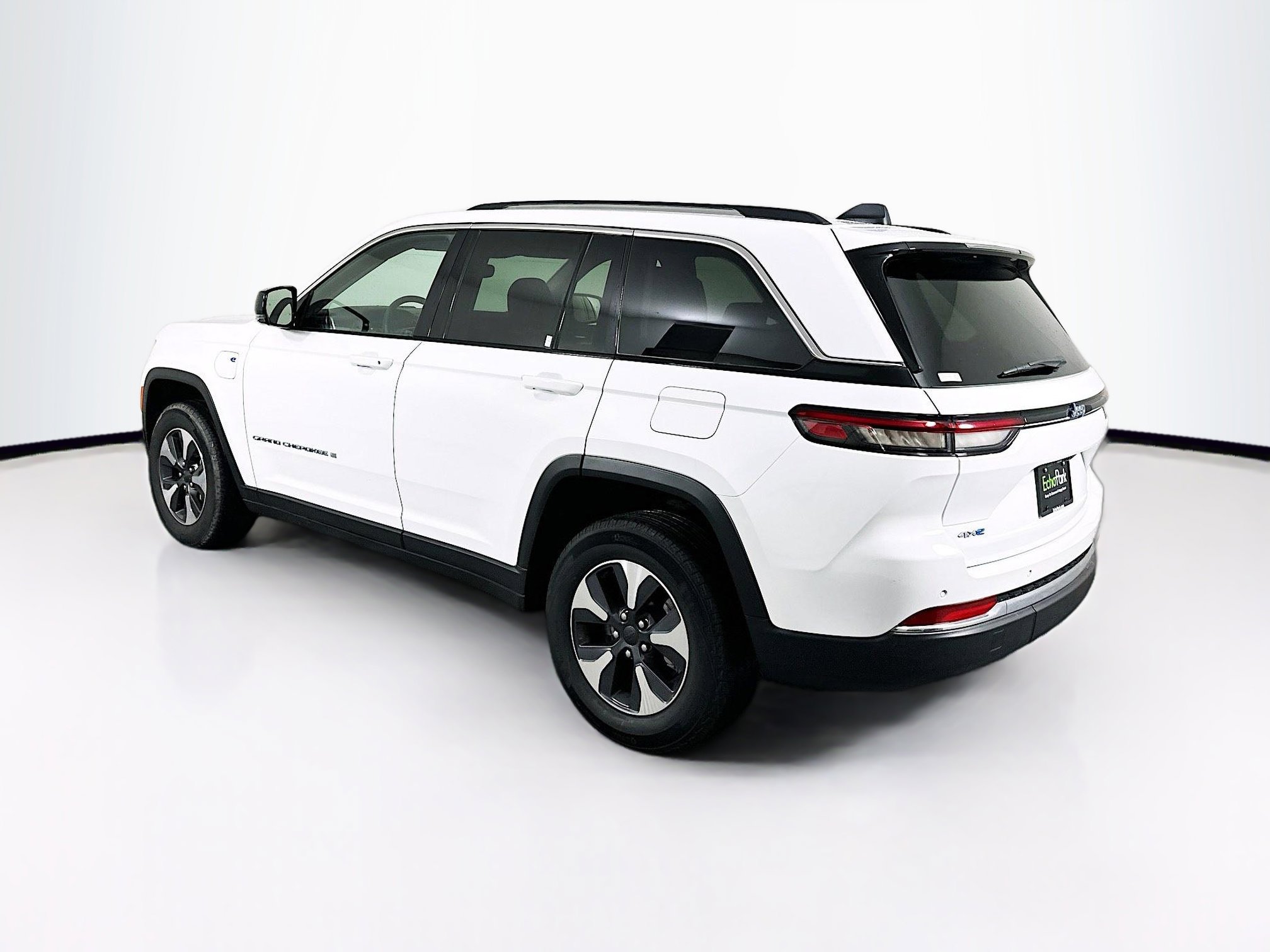 Used 2022 Jeep Grand Cherokee Limited 4xe AWD/4WD image 5