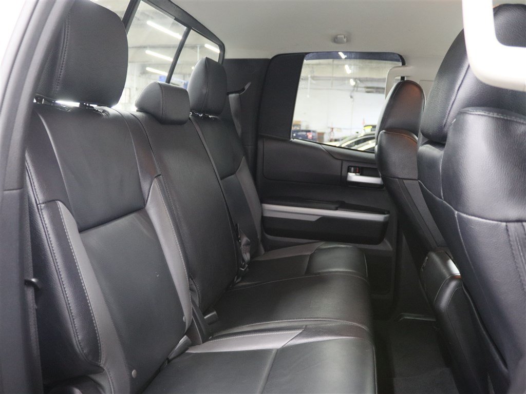 Used 2021 Toyota Tundra Limited w/ Limited Premium Package AWD/4WD image 13