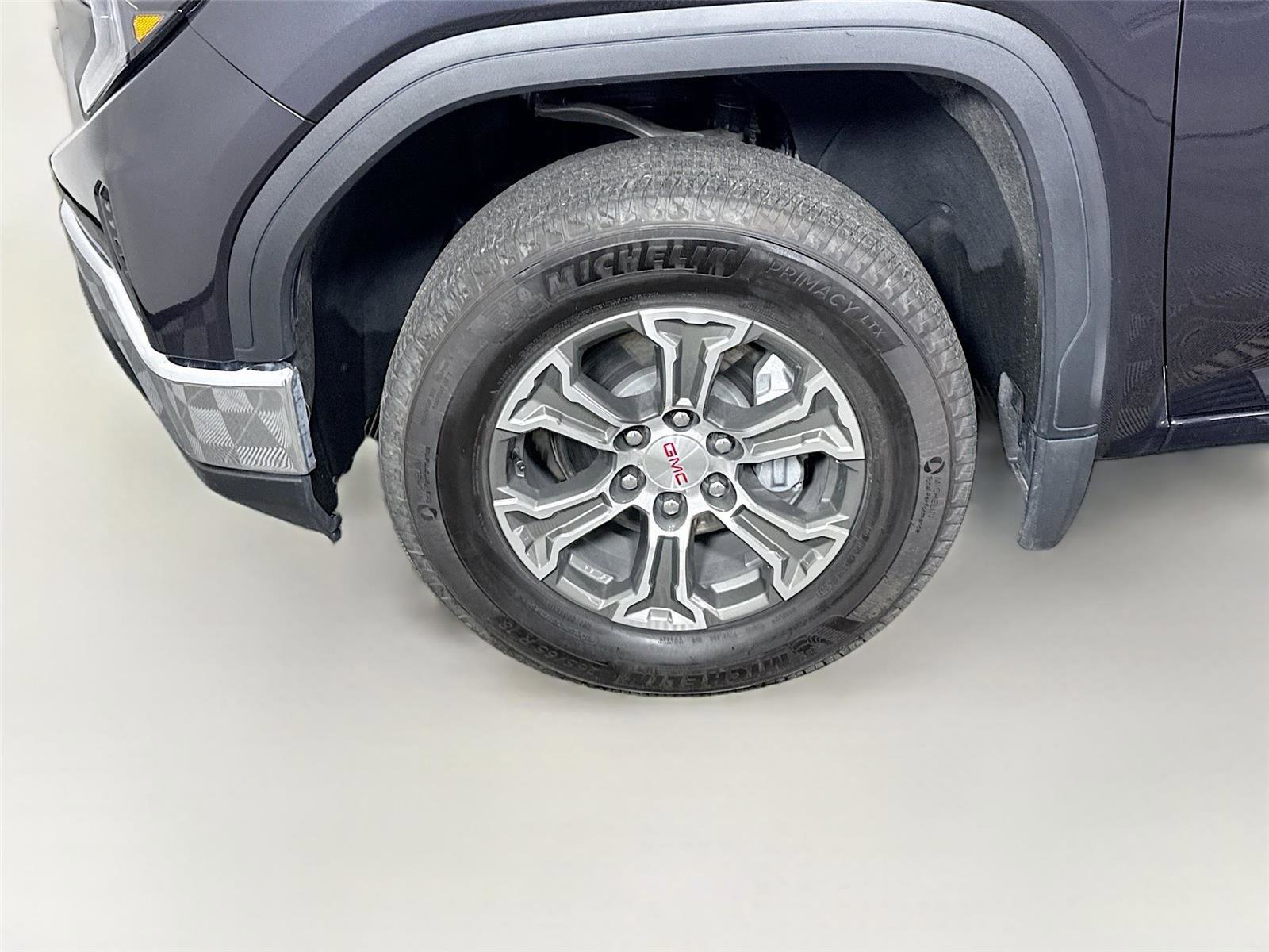 Used 2025 GMC Sierra 1500 SLE image 23