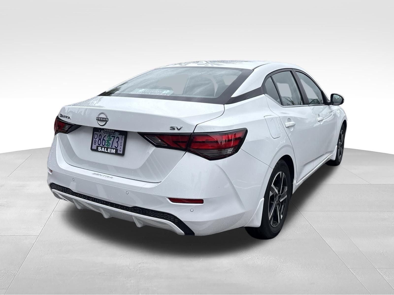 Used 2024 Nissan Sentra SV FWD image 5