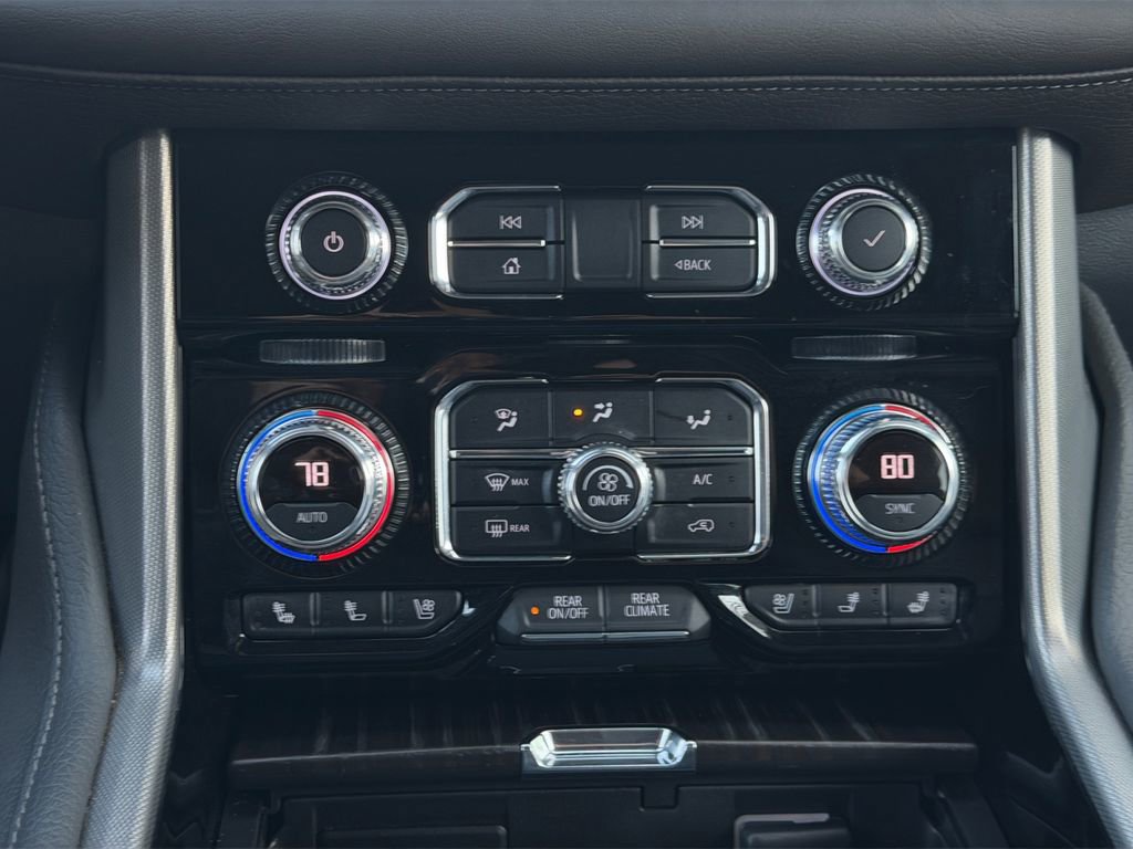 Used 2021 GMC Yukon Denali w/ Denali Premium Package image 19