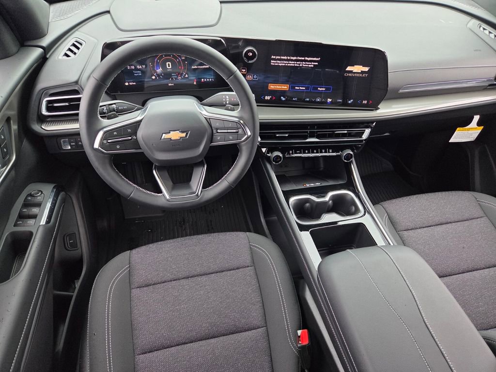 New 2026 Chevrolet Traverse LT w/ Driver Confidence Package FWD image 7