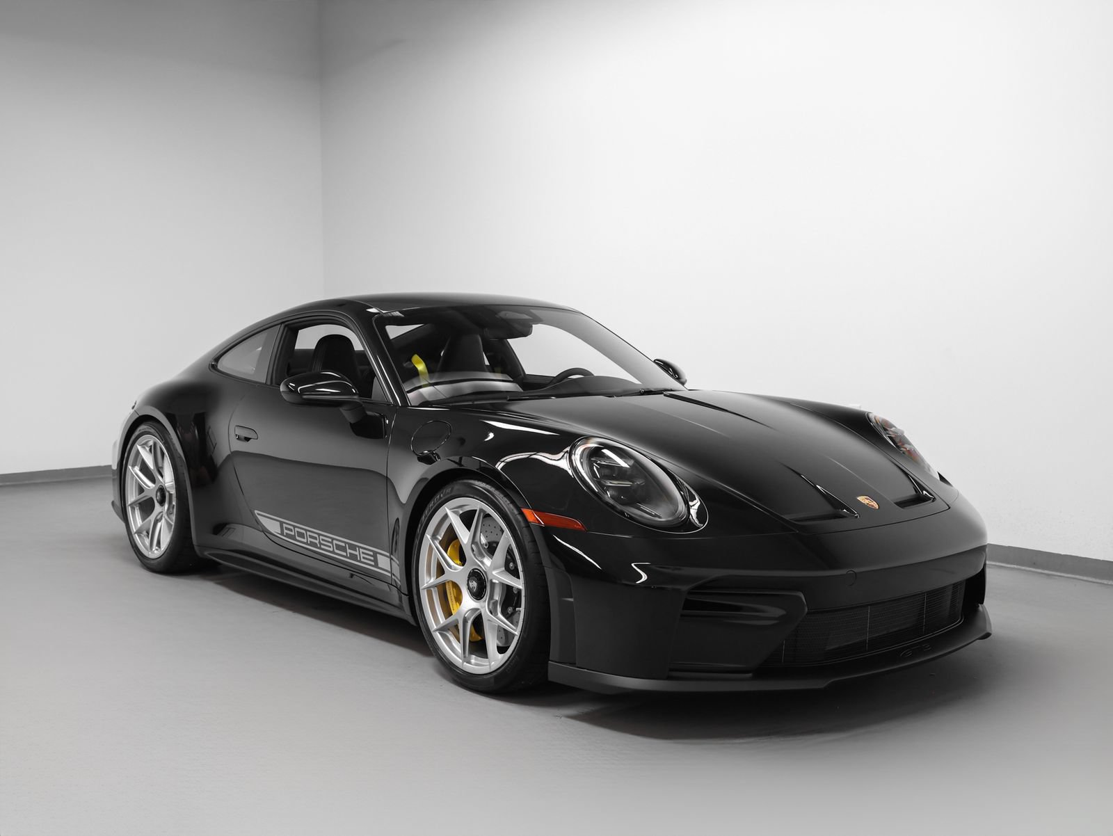 Certified 2026 Porsche 911 GT3 RWD image 10