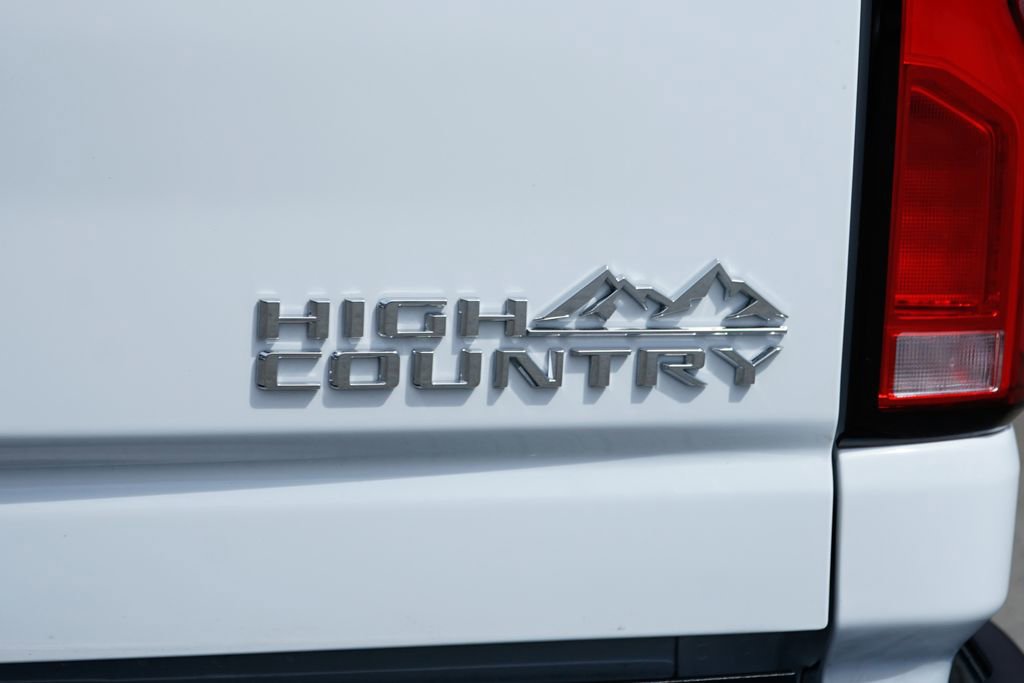 Used 2024 Chevrolet Silverado 2500 High Country w/ High Country Premium Package image 57