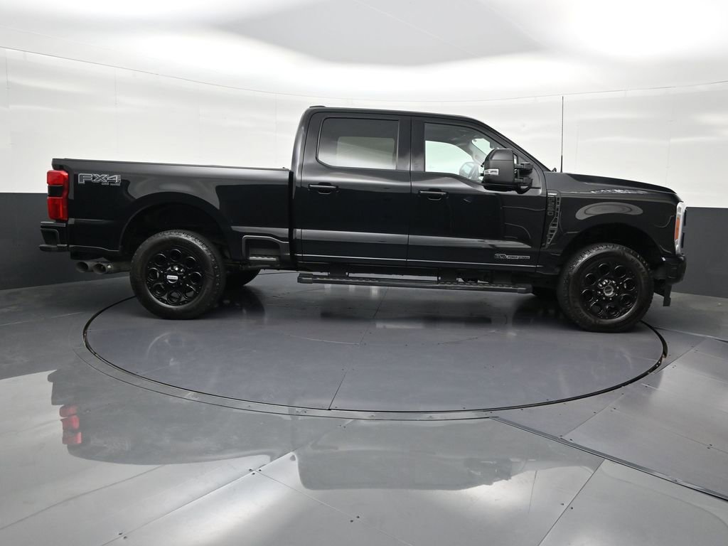 Used 2023 Ford F250 Lariat w/ Lariat Ultimate Package AWD/4WD image 7