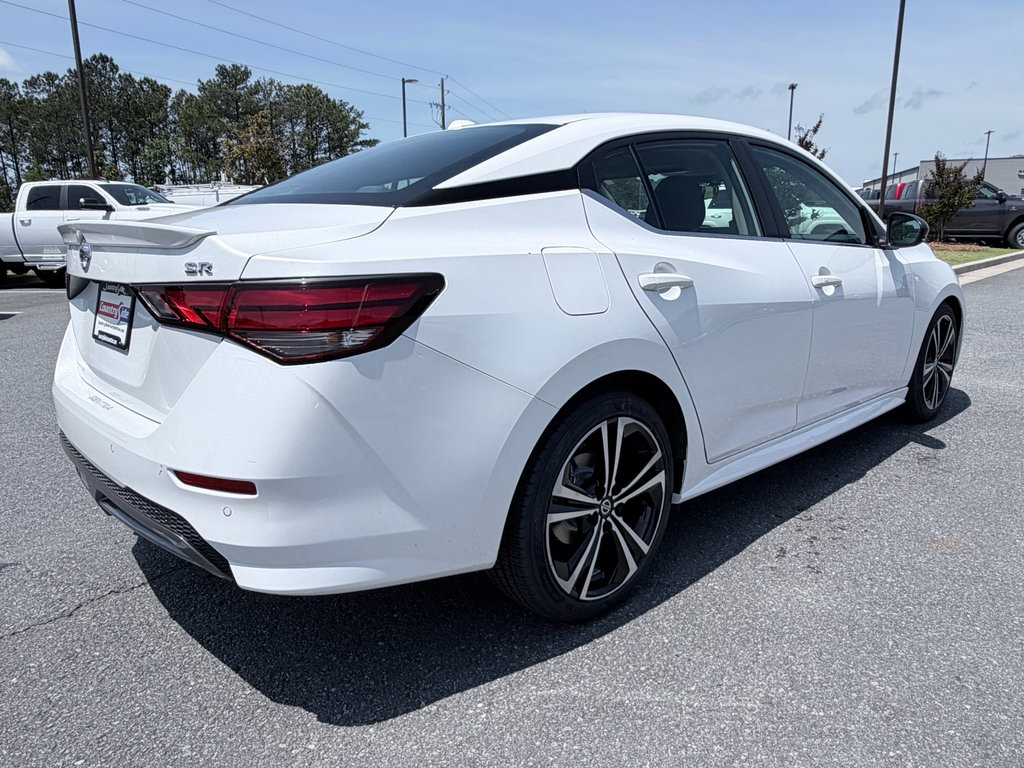 Used 2020 Nissan Sentra SR w/ Electronics Package FWD image 5