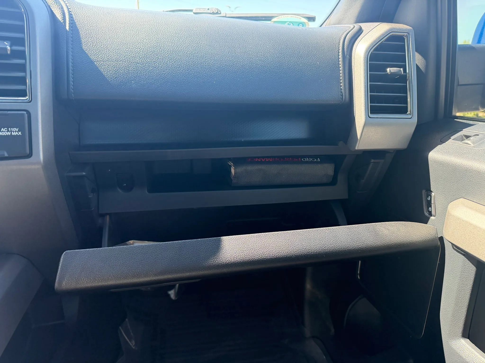 Used 2017 Ford F150 Raptor w/ Equipment Group 802A Luxury image 35