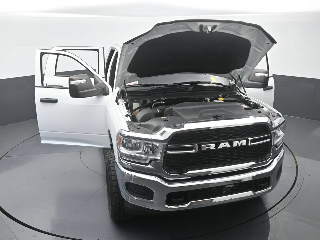 Used 2024 RAM 2500 Tradesman w/ Chrome Appearance Group AWD/4WD image 67