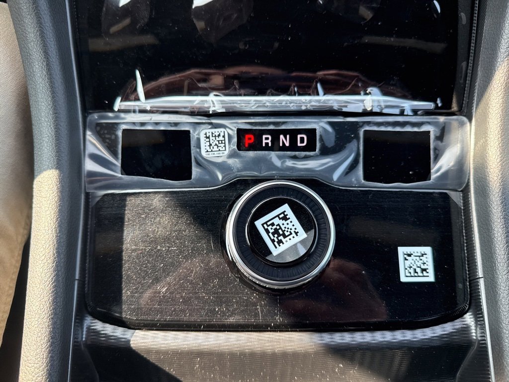 New 2025 Jeep Grand Cherokee Altitude image 31