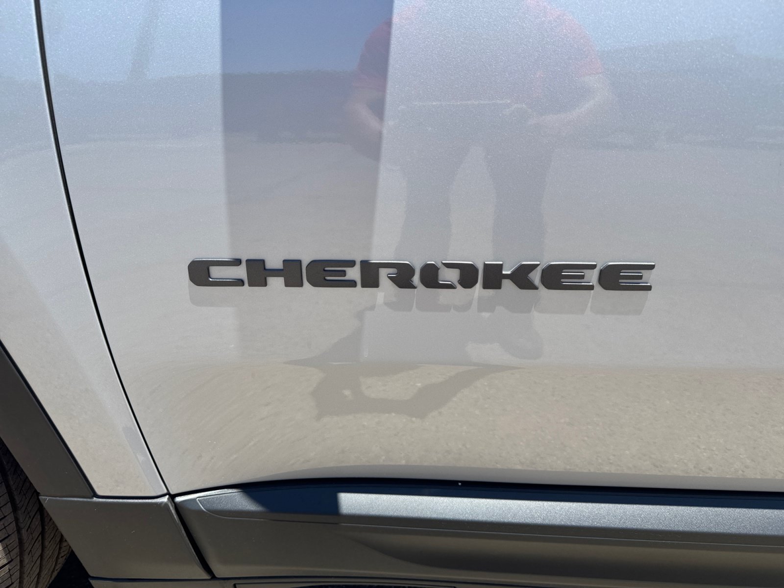 New 2026 Jeep Cherokee Overland w/ Trailer Tow Group AWD/4WD image 24