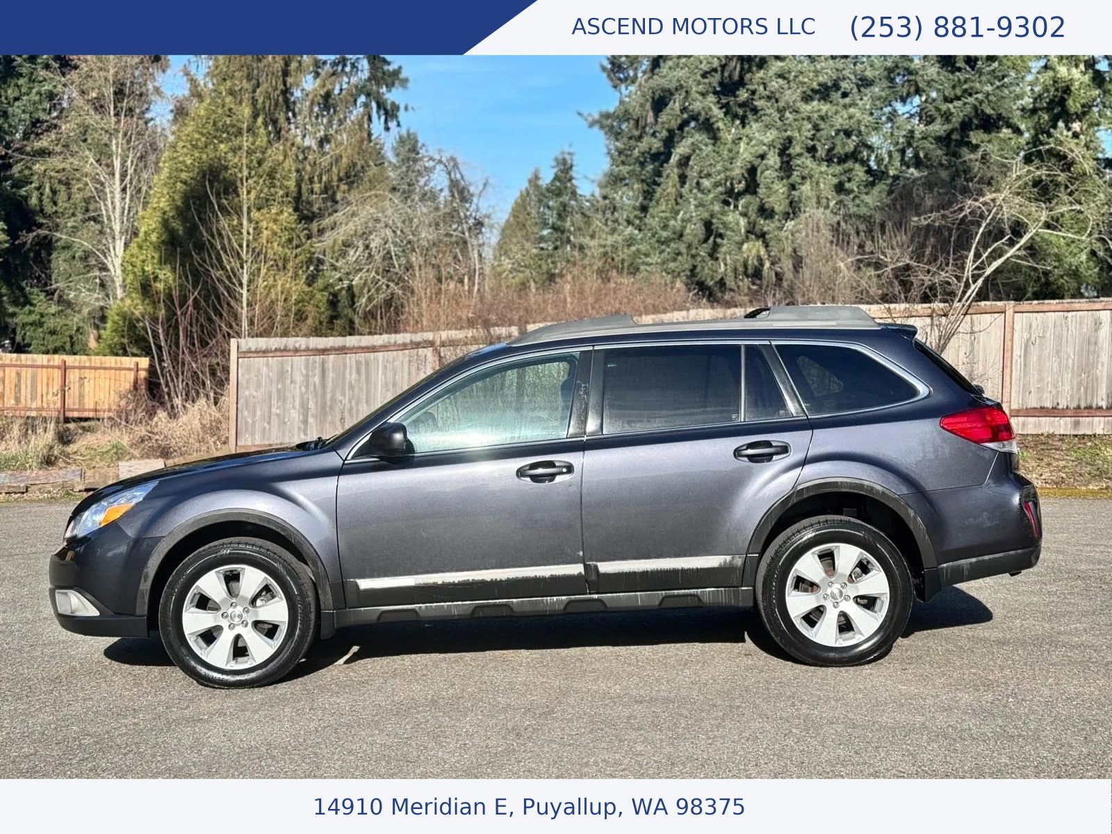 Used 2010 Subaru Outback 2.5i Limited image 2