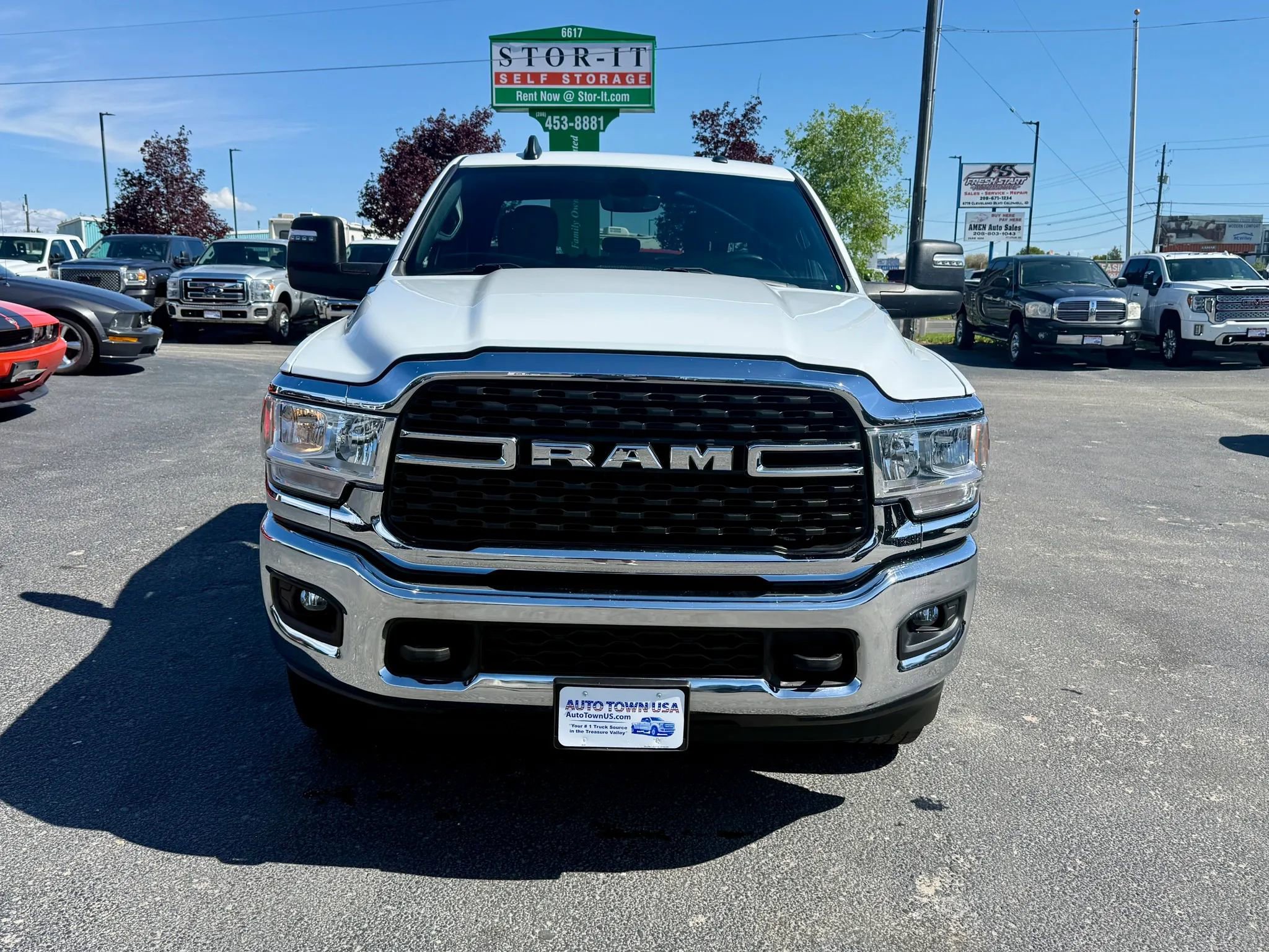 Used 2024 RAM 2500 Big Horn w/ Heated Seats & Wheel Group AWD/4WD image 8
