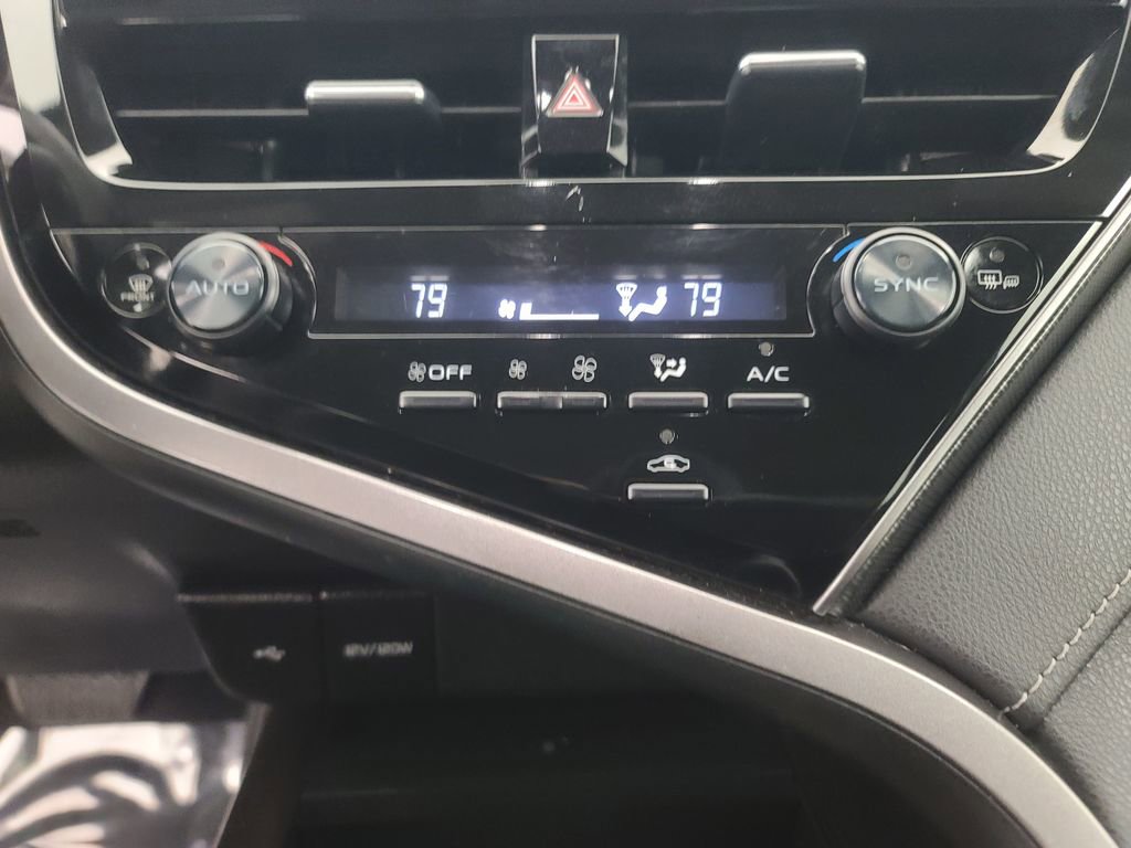 Used 2024 Toyota Camry XSE image 33