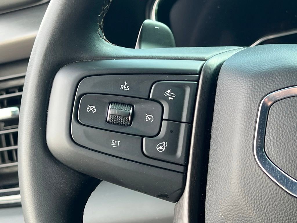 Used 2025 GMC Sierra 1500 AT4 w/ AT4 Premium Package AWD/4WD image 18