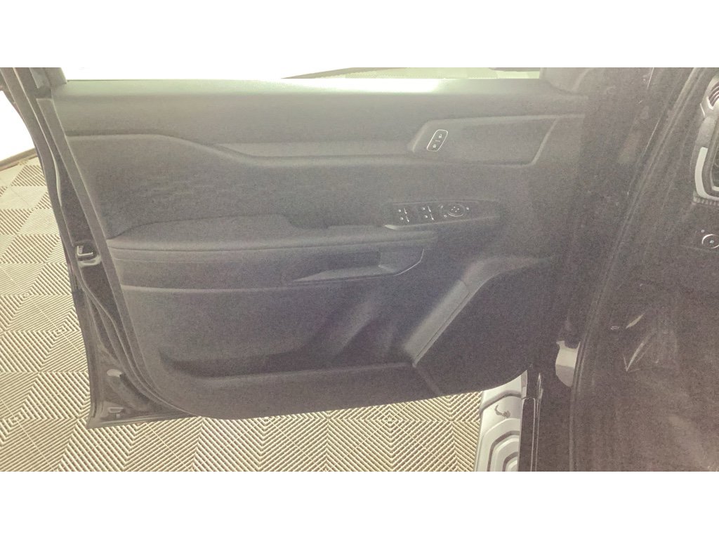 Used 2024 Ford Ranger XL w/ Trailer Tow Package image 18