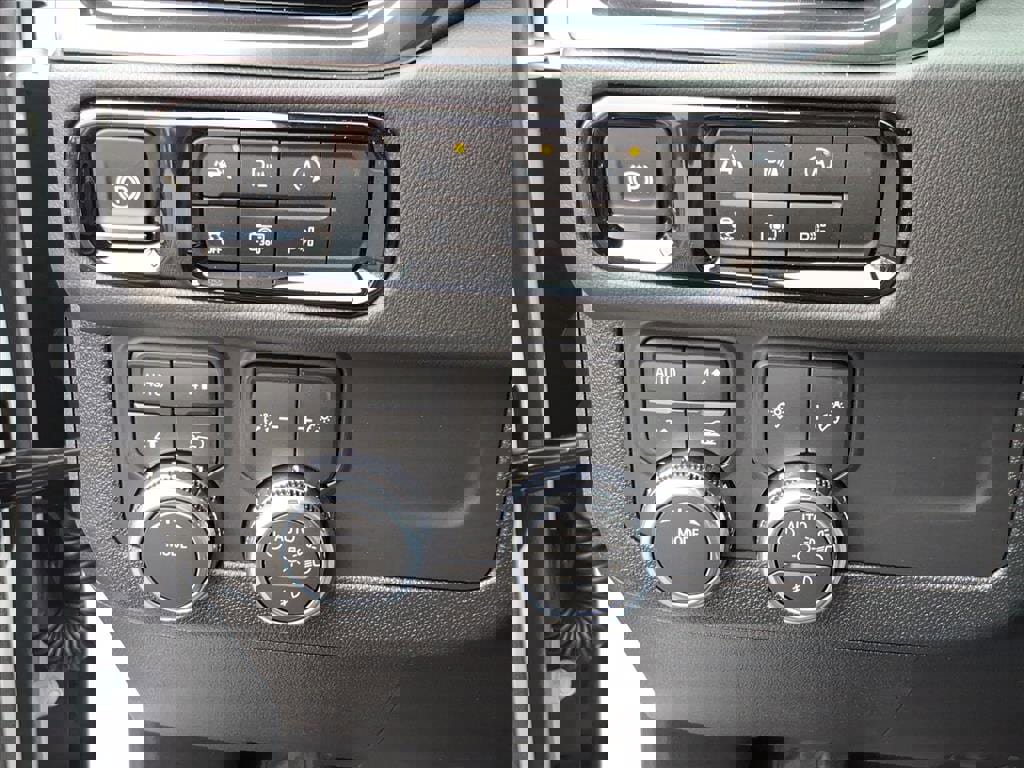 New 2026 GMC Yukon Elevation w/ LPO, Floor Liner Package image 18