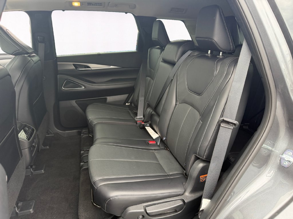 Used 2023 INFINITI QX60 Luxe w/ Vision Package AWD/4WD image 13