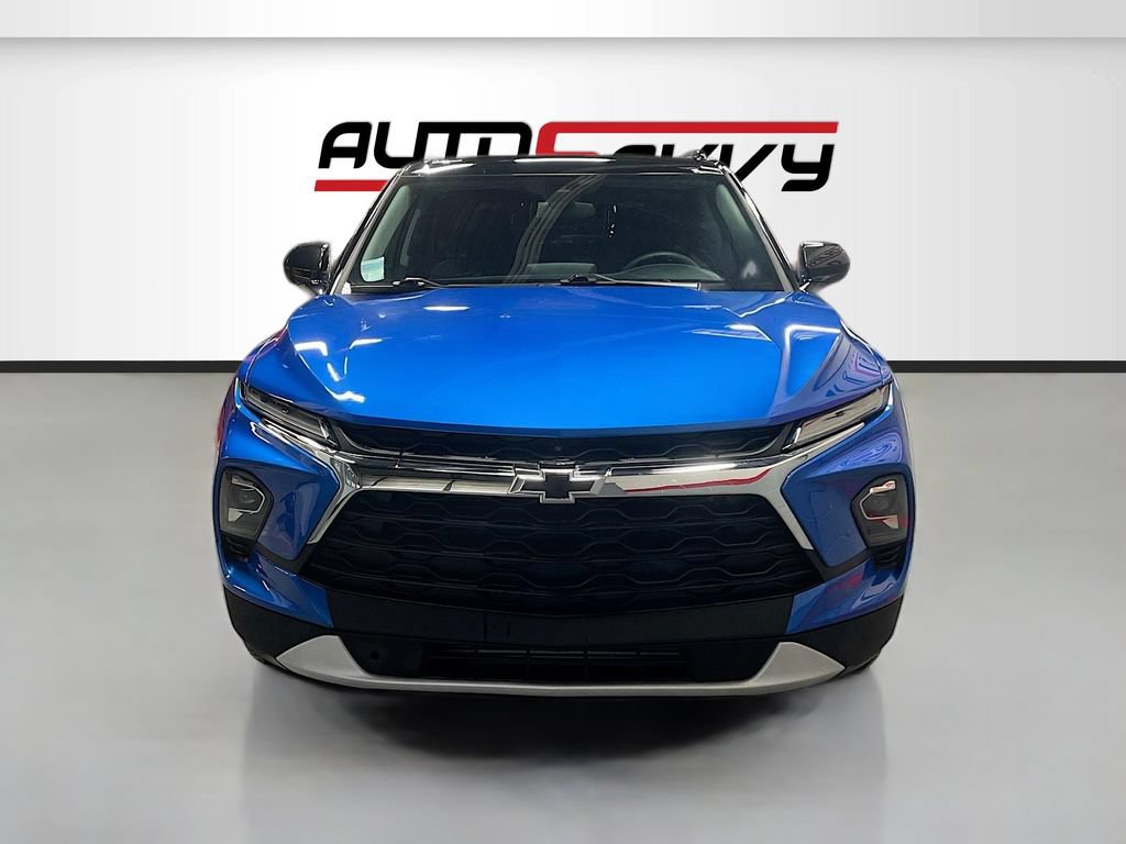 Used 2024 Chevrolet Blazer LT w/ Midnight/Sport Edition AWD/4WD image 2