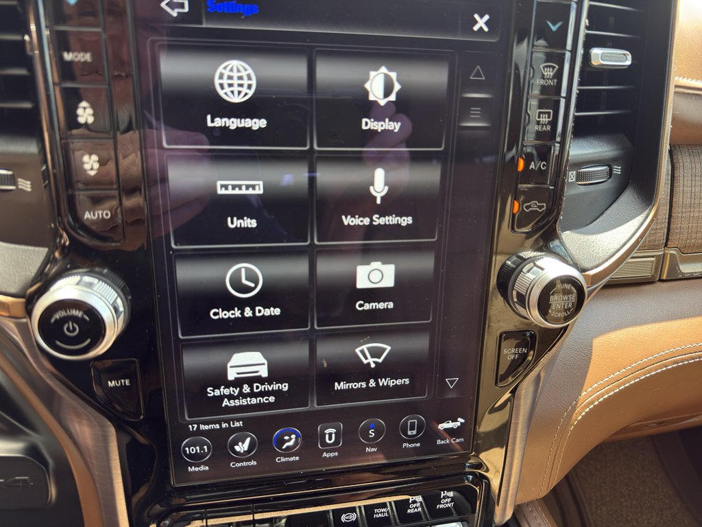 Used 2019 RAM 3500 Limited AWD/4WD image 31