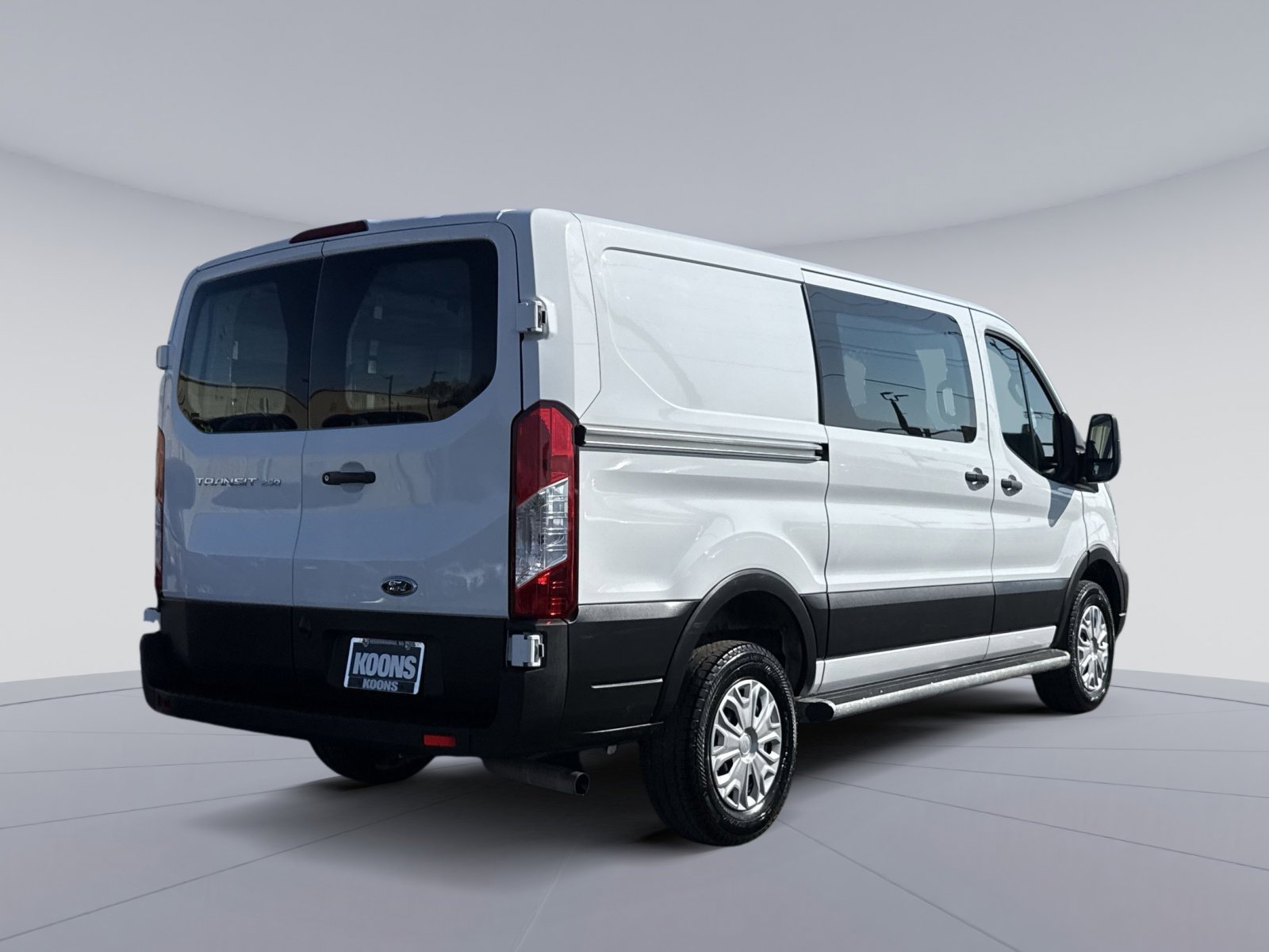 Used 2024 Ford Transit 250 Low Roof w/ Exterior Upgrade Package image 7