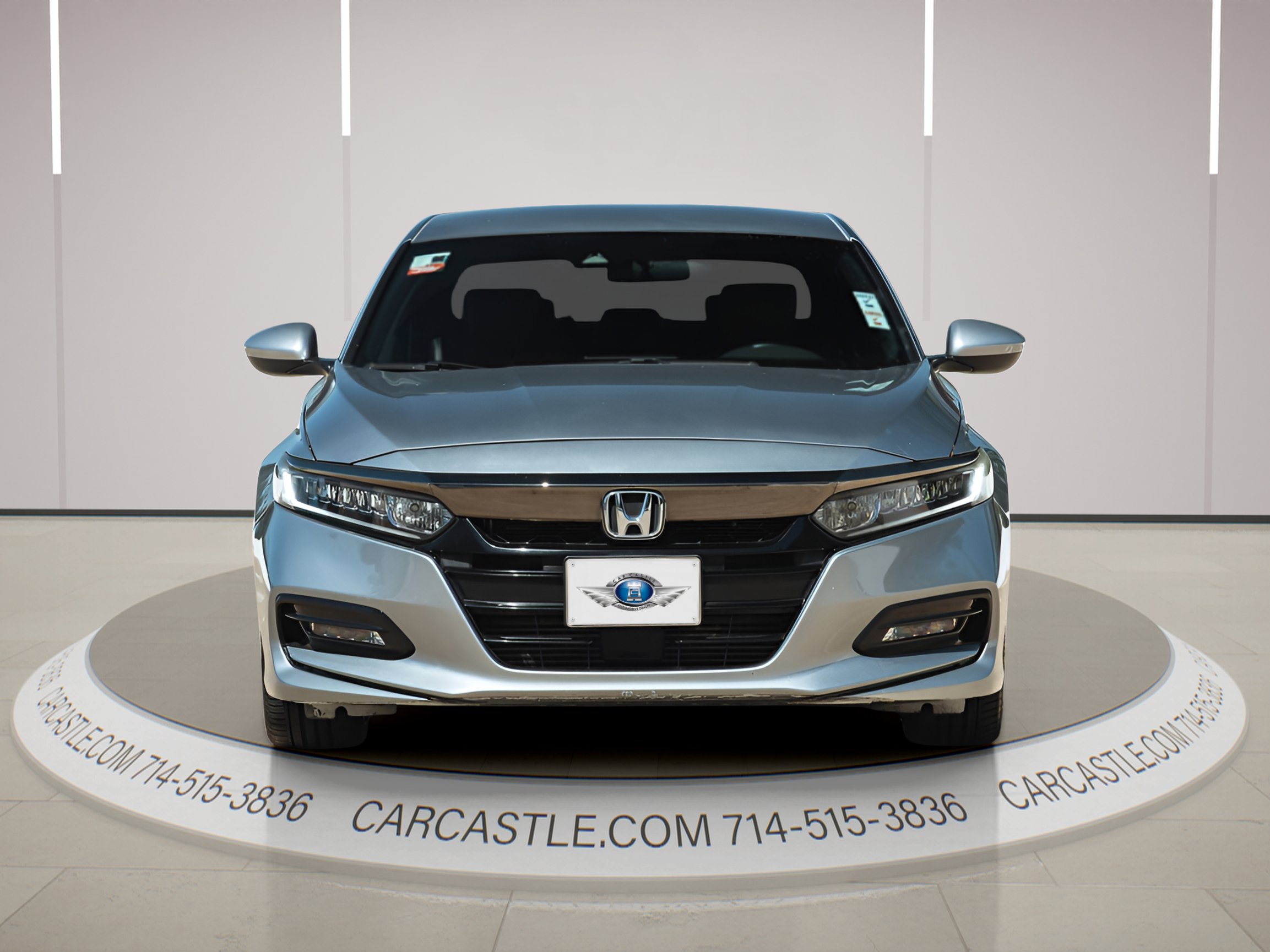 Used 2018 Honda Accord Sport image 2