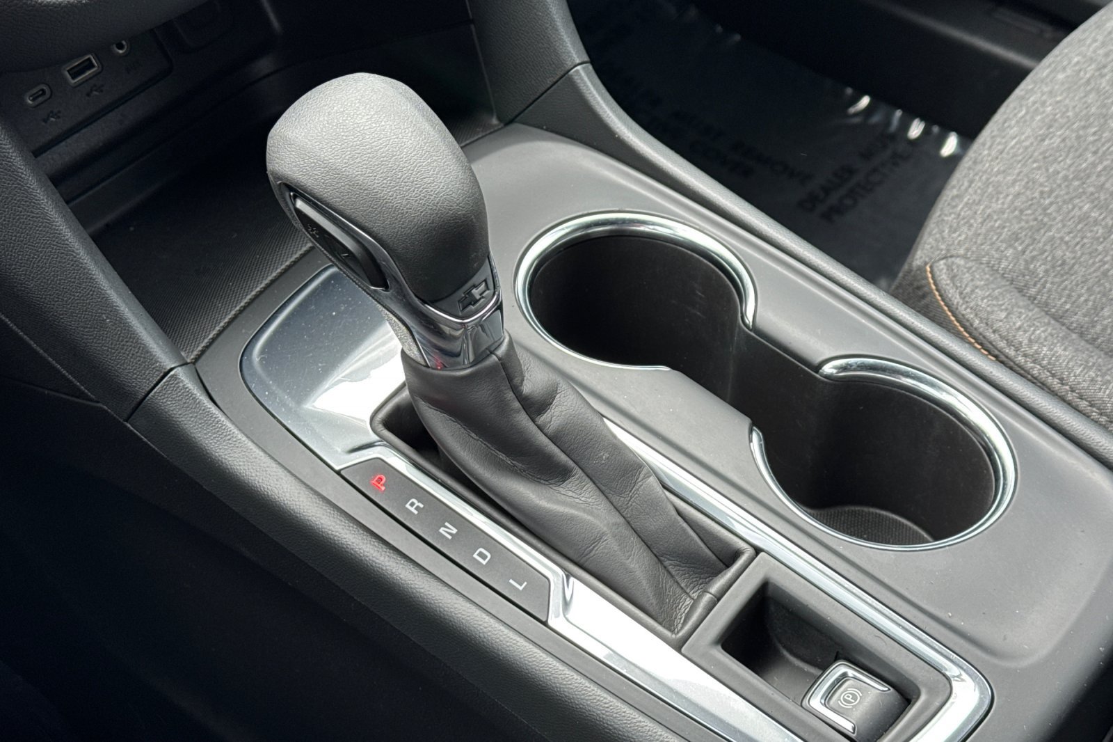 Used 2022 Chevrolet Equinox LT w/ LPO, Floor Liner Package FWD image 20