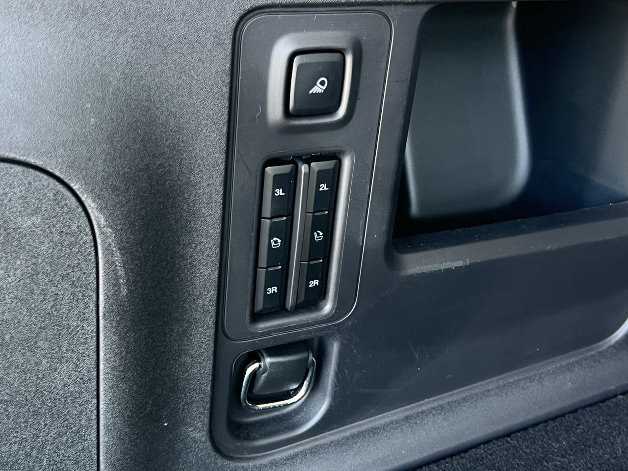 Used 2025 Ford Expedition Max Platinum w/ Driver's Package AWD/4WD image 28