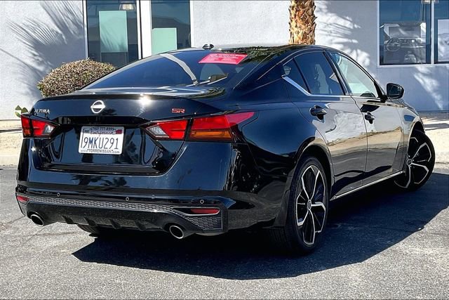 Used 2024 Nissan Altima 2.5 SR image 13