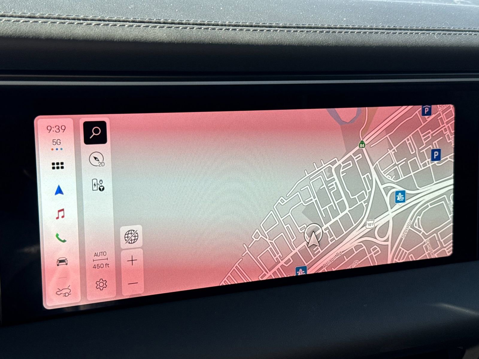 New 2026 Porsche Macan Turbo Electric image 23