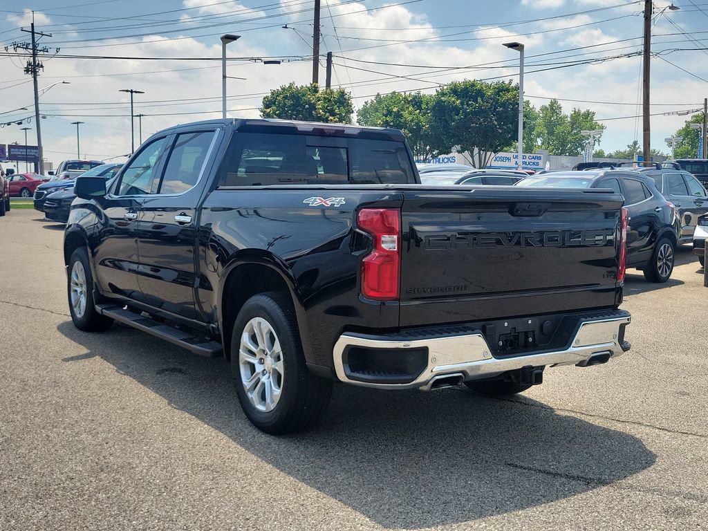Used 2023 Chevrolet Silverado 1500 LTZ w/ Technology Package AWD/4WD image 3