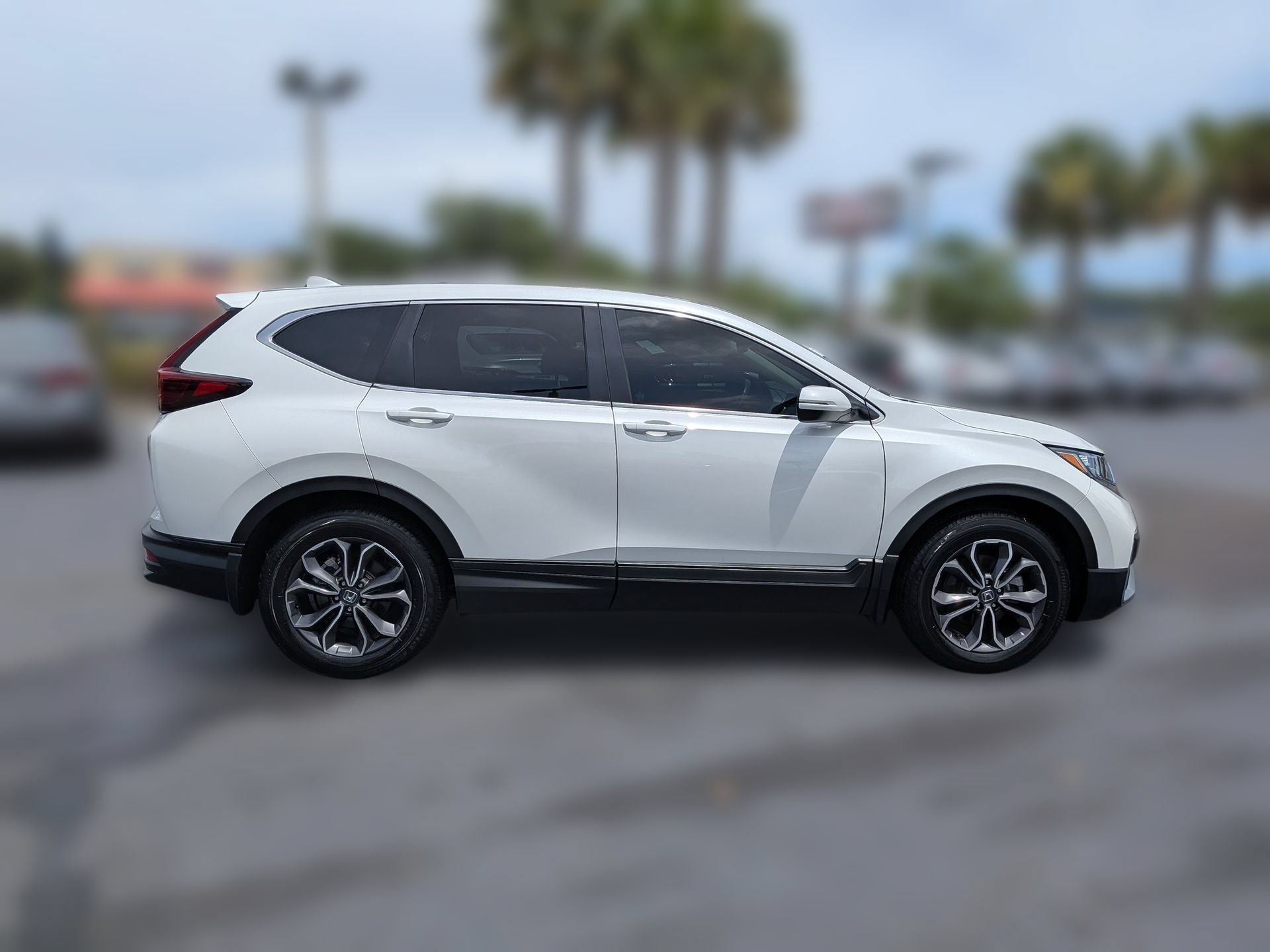 Used 2022 Honda CR-V EX-L image 3