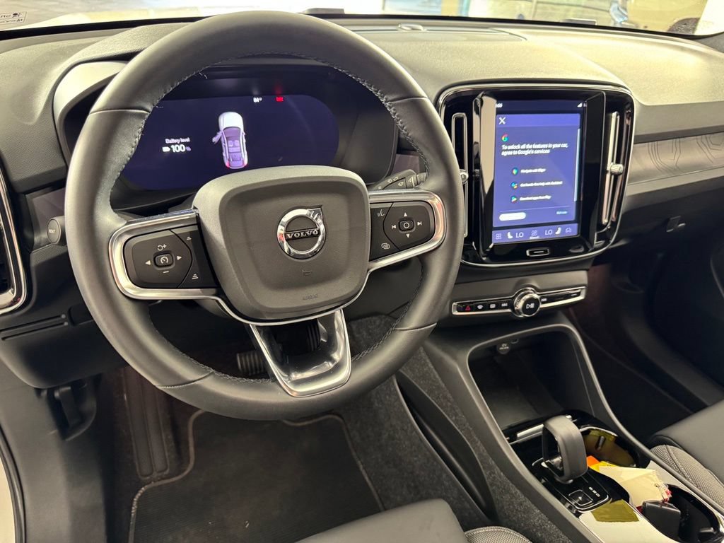Certified 2023 Volvo C40 Recharge Core w/ Protection Package Premier AWD/4WD image 20