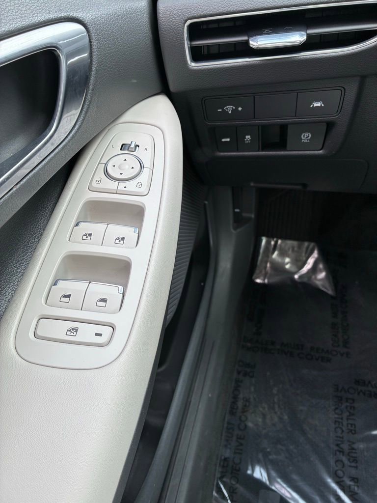 Used 2023 Hyundai Sonata SEL image 22