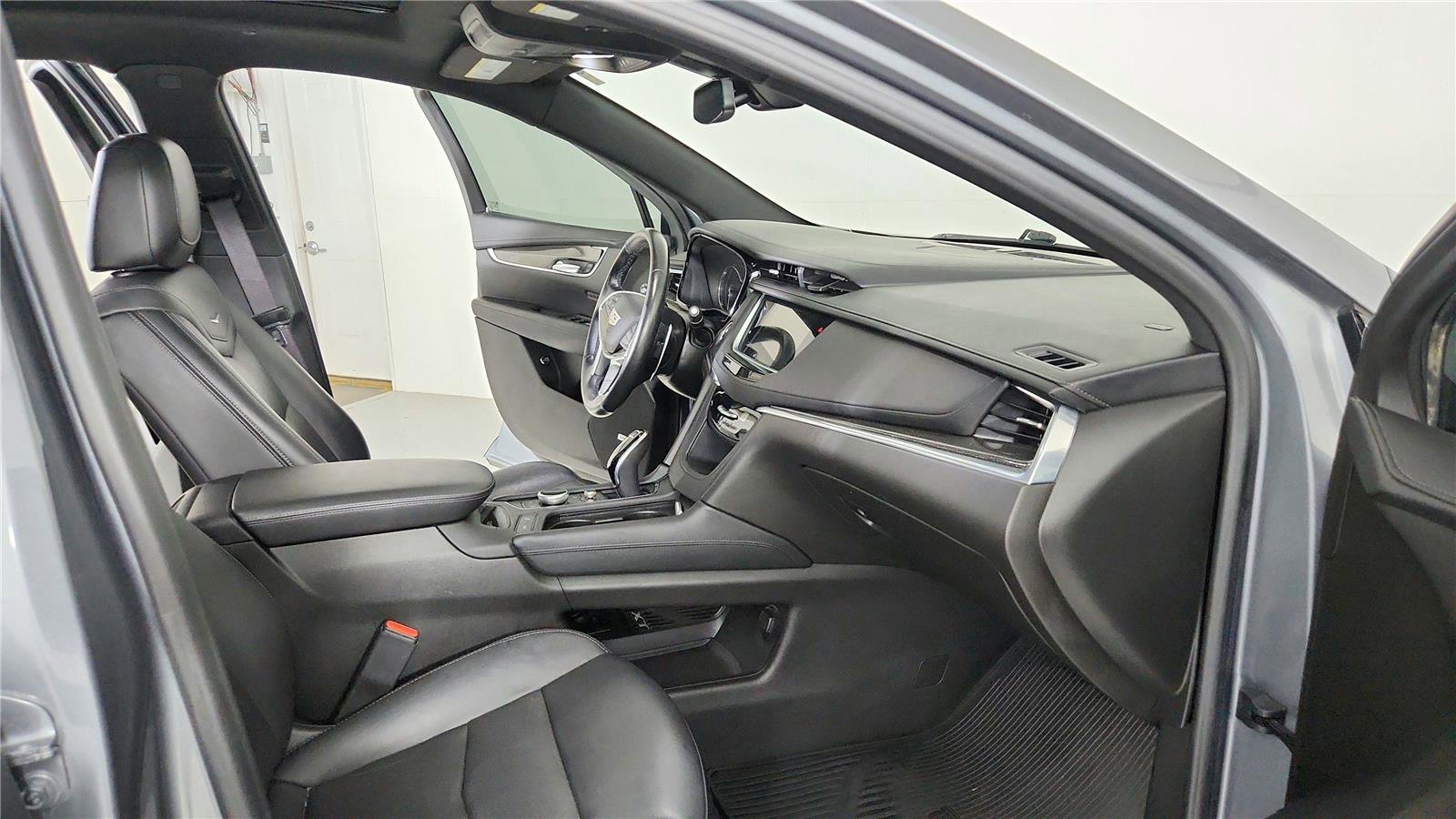 Used 2021 Cadillac XT5 Sportv AWD/4WD image 23