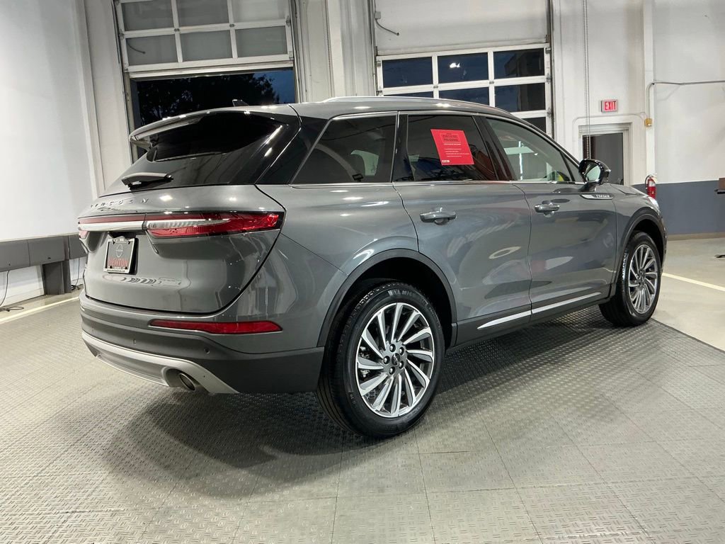 Used 2023 Lincoln Corsair Reserve w/ Equipment Group 201A FWD image 25