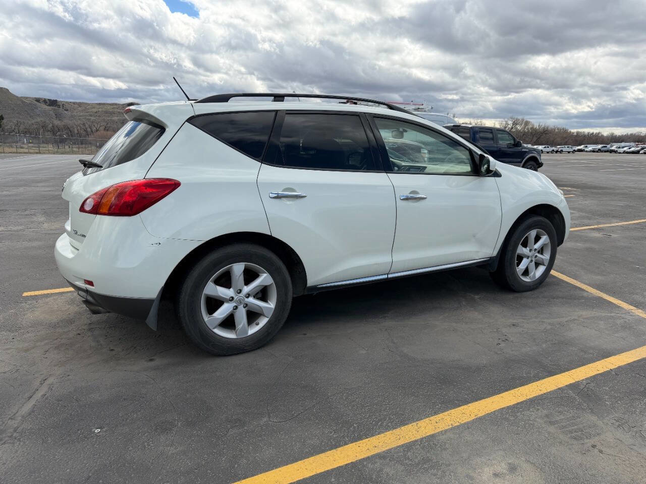 Used 2009 Nissan Murano SL w/ Technology Pkg image 3