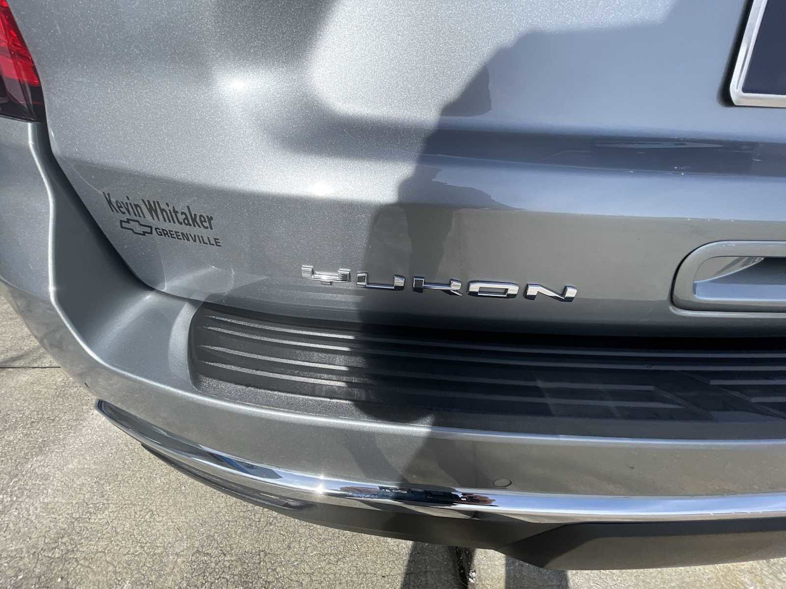 Used 2024 GMC Yukon XL SLT image 32