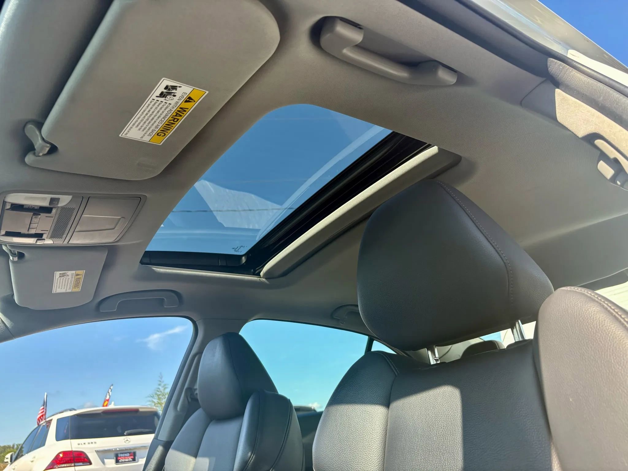 Used 2018 Acura TLX image 22