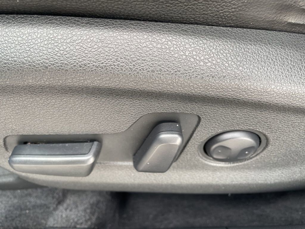 Used 2017 Hyundai Tucson Limited image 15