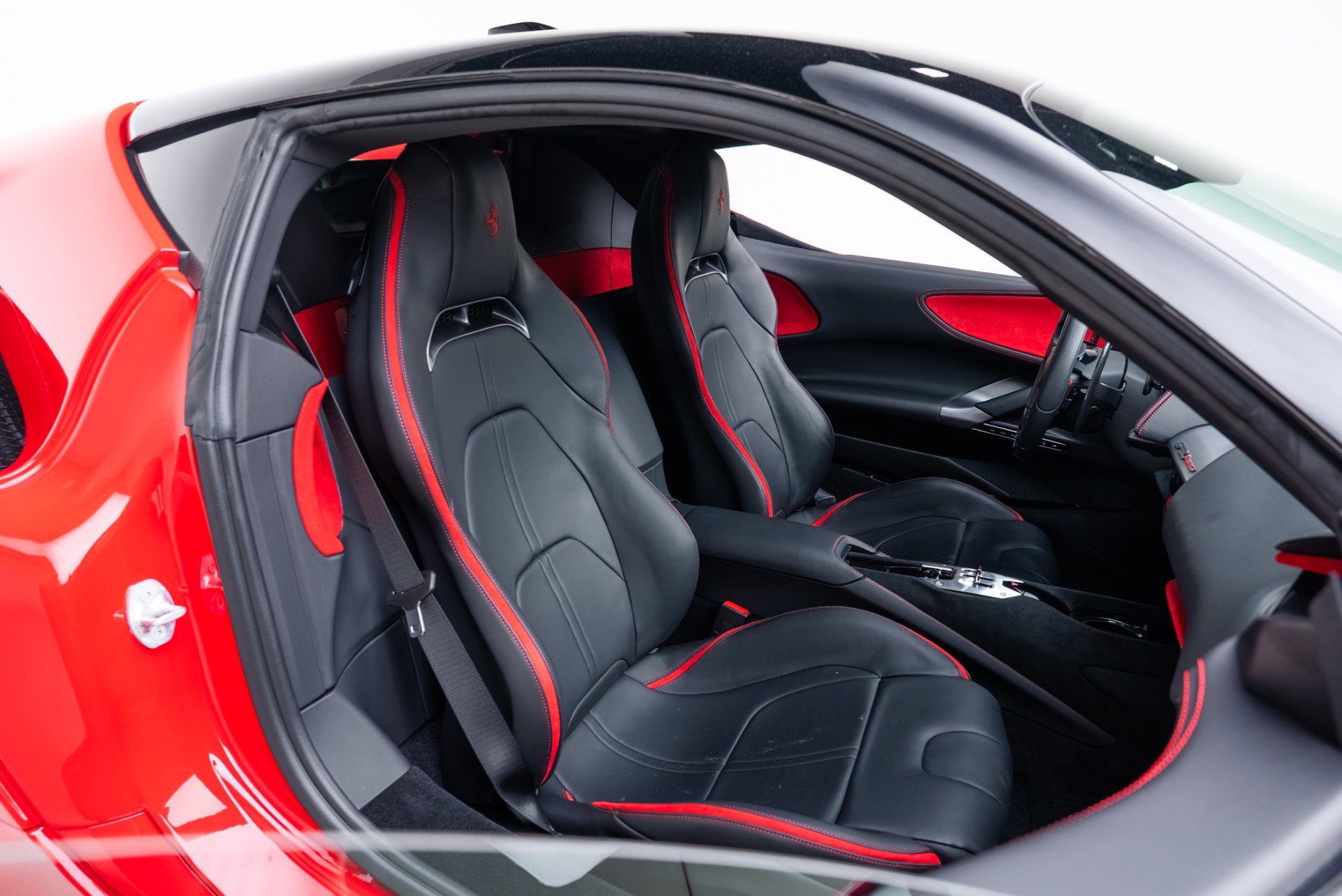 Used 2023 Ferrari SF90 Stradale AWD/4WD image 15