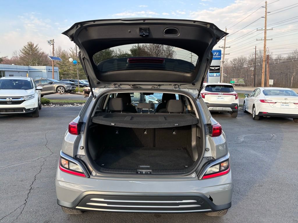 Used 2022 Hyundai Kona SEL w/ Convenience Package image 13