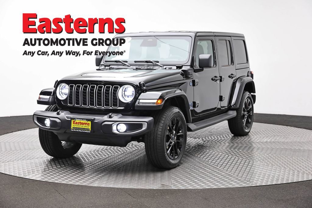Used 2025 Jeep Wrangler Unlimited Sahara