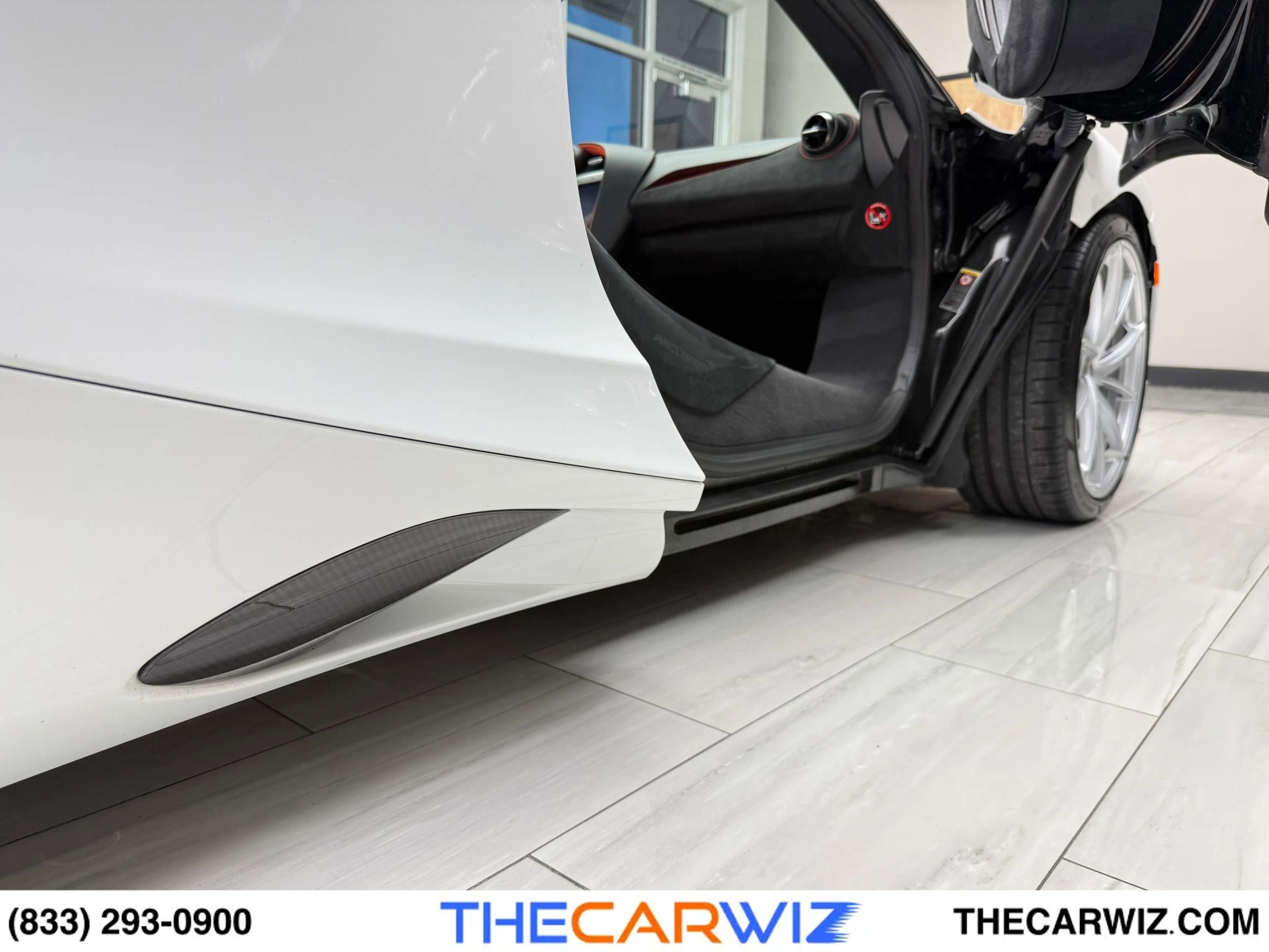 Used 2024 McLaren 750S Spider RWD image 98