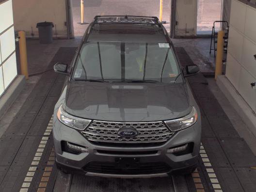 Used 2023 Ford Explorer Limited w/ Limited Technology Package image 2