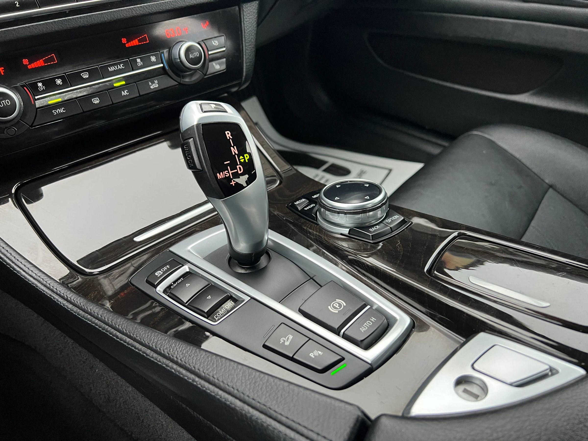 Used 2014 BMW 535i xDrive Sedan image 16