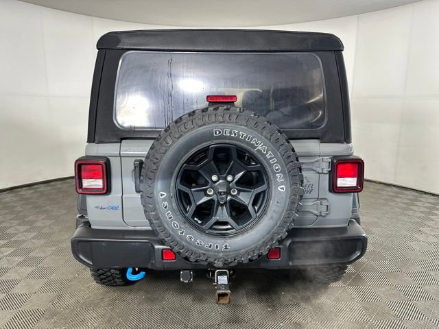 Used 2023 Jeep Wrangler Unlimited w/ Cold Weather Group image 4