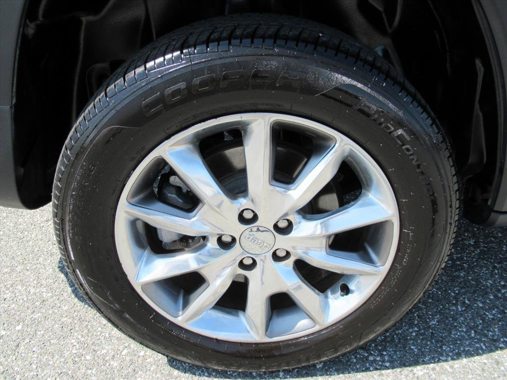 Used 2014 Jeep Cherokee Limited w/ Luxury Group image 8